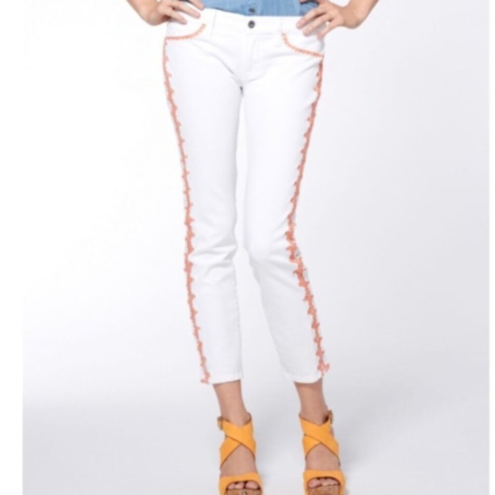 Lucky Brand Charlie Capri Embroidered Jeans size 6/28 - Picture 2 of 12